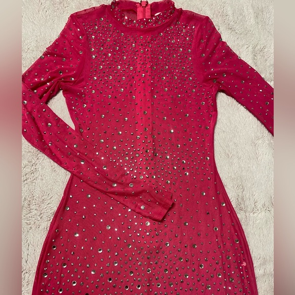 HOT PINK MAXI DRESS - Picture 4 of 5